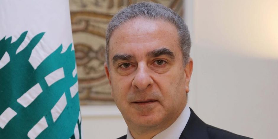 وزير السياحة اللبناني السابق: استقالة الحكومة لن تغير شيئاً من الأزمة اللبنانية