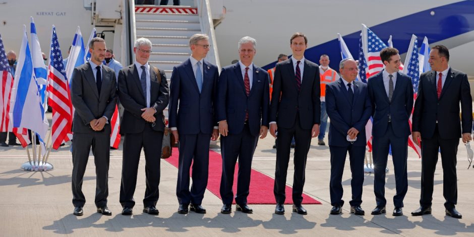 طائرة السلام .. وصول أول رحلة جوية إسرائيلية لأبوظبي لإجراء مباحثات ثنائية بين البلدين 