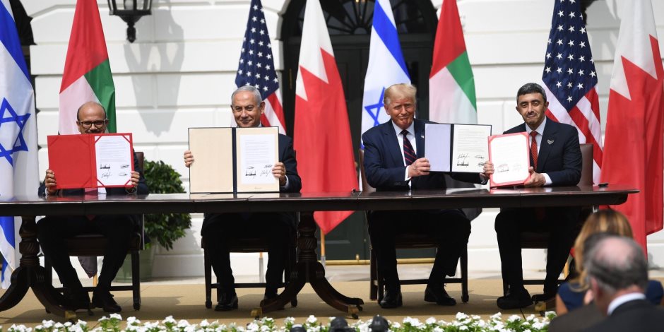رسميا ..الإمارات والبحرين وإسرائيل يوقعون على اتفاق السلام برعاية ترامب