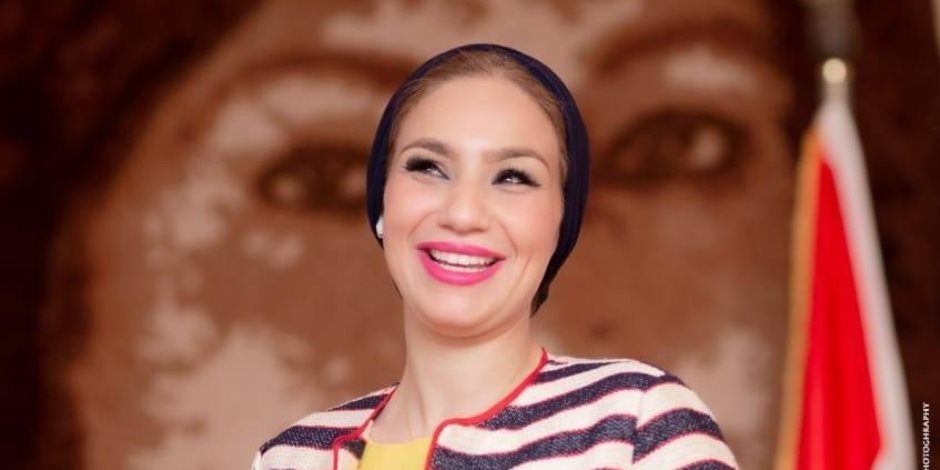 الدكتورة ياسمين الكاشف أفضل مرشد أكاديمي في الجامعات الحكومية والخاصة 2020