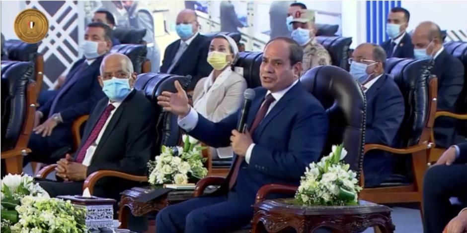 السيسي: «بيقولوا مصر عاوزة تبقى أوبك للغاز في المنطقة.. مش هيسيبونا لكن ربنا موجود»