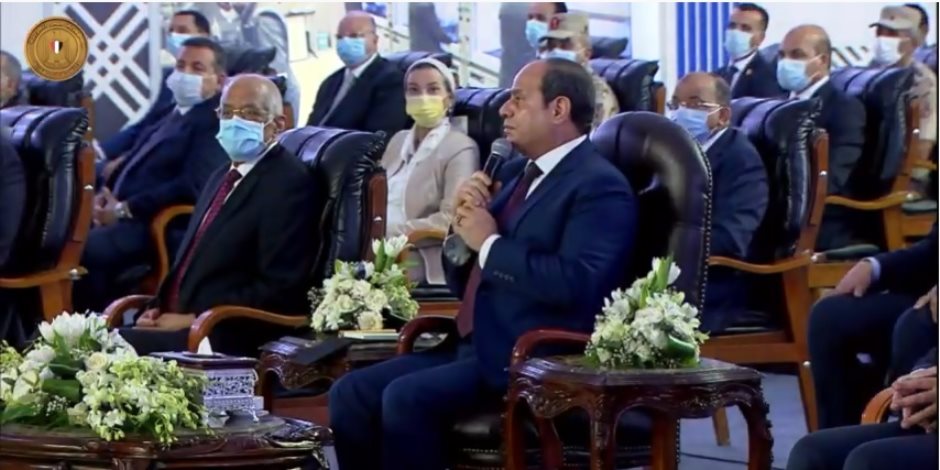 الرئيس السيسى يشاهد فيلما تسجيليا حول "حقوق الإنسان بمفهومها الشامل"