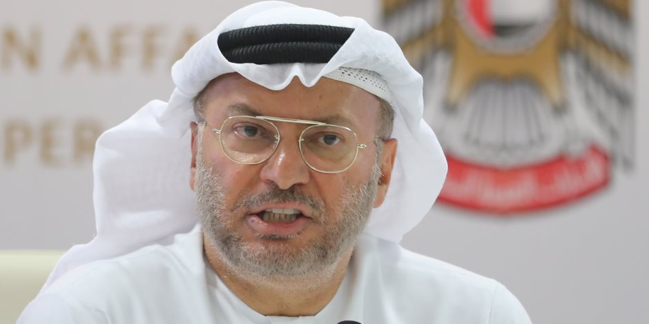 أنور قرقاش: الإعلام القطرى مصمم على تقويض أى اتفاق مصالحة فى الخليج