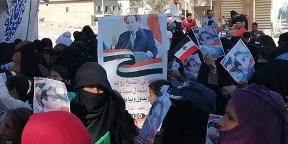 «أرض الفيروز وناسها».. حشود أهالي سيناء تحتفل بذكرى انتصارات أكتوبر ودعم الدولة والرئيس (صور وفيديو)