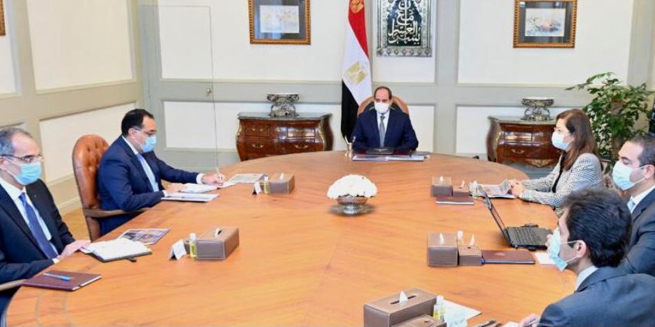 الرئيس السيسي يوجه بتركيز صندوق مصر السيادي على تعظيم القيمة المضافة لأصول الدولة
