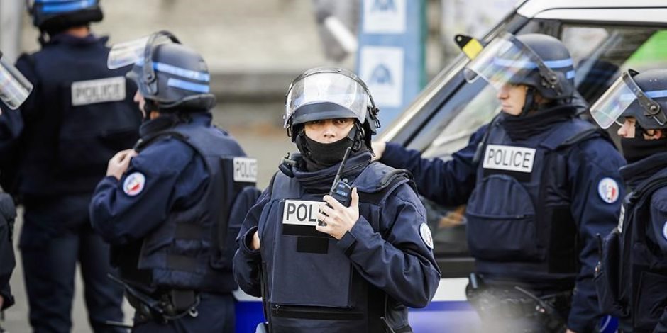 وسائل إعلام فرنسية: أنباء عن هجوم بسكين قرب كنيسة فى نيس ومقتل شخص وإصابة آخرين