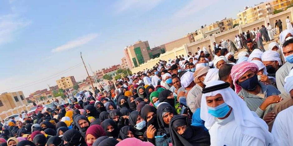 المرأة السيناوية ببئر العبد.. أيقونة انتخابات مجلس النواب في شمال سيناء (صور)