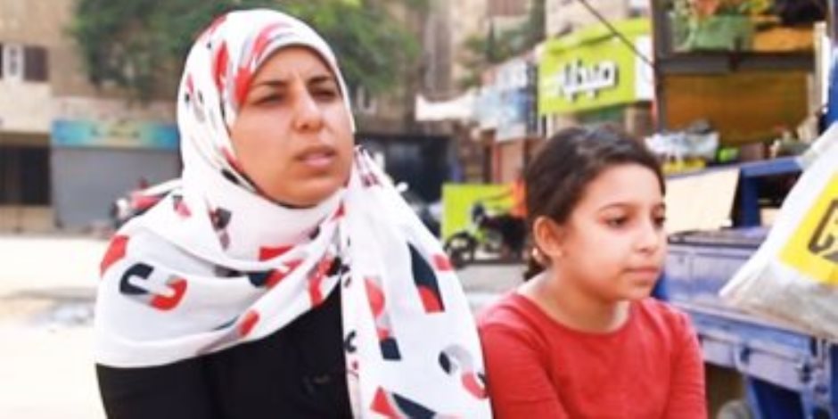 رانيا «بنت الشقا» ترفع شعار: هشتغل أي حاجة «حلال» (فيديو)