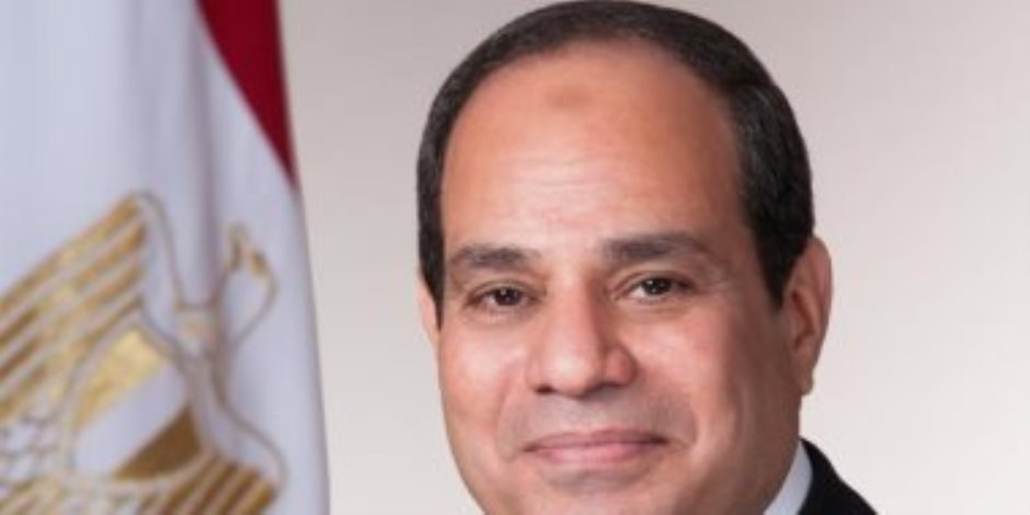 الرئيس السيسي يأمر بمنح لقاح كورونا للمصريين مجاناً