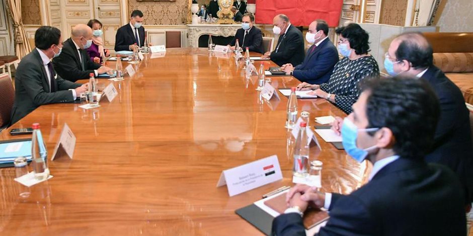 الرئيس السيسى: الشراكة الاستراتيجية مع فرنسا ركيزة مهمة للحفاظ على الاستقرار بـ"حوض المتوسط" والمنطقة