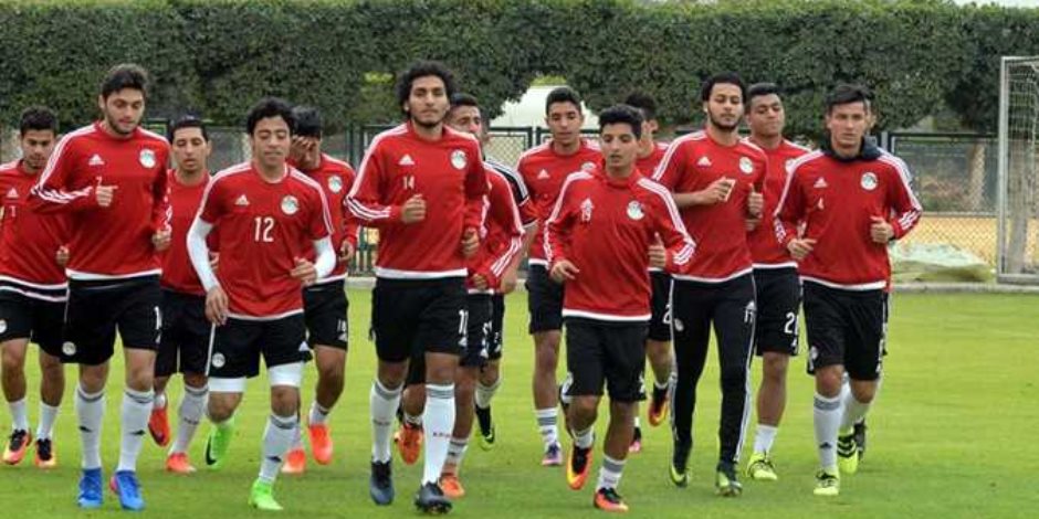 وزير الشباب يلغي عودة لاعبي منتخب الشباب من تونس