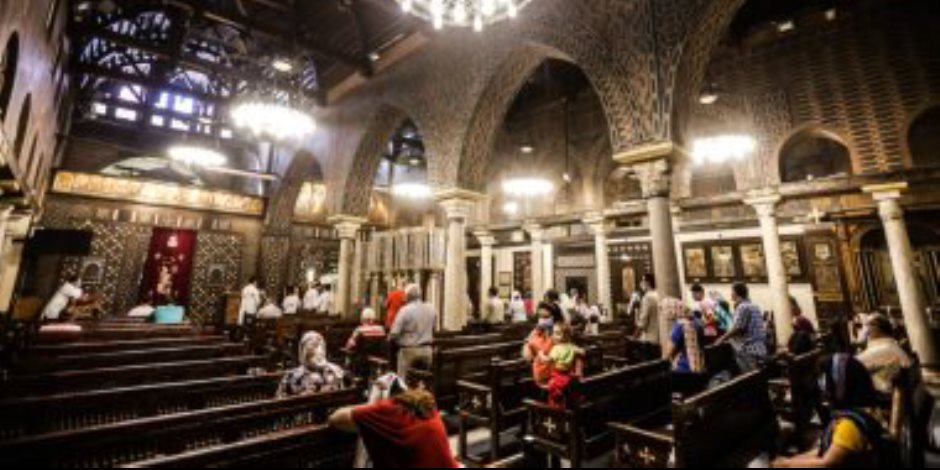 كنائس ومطرانيات المحافظات تخفض أعداد الحضور للقداس والاحتفالات