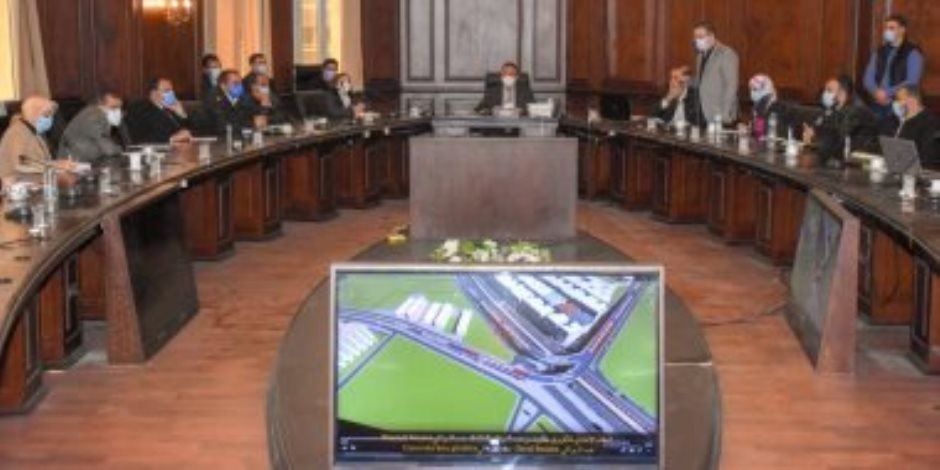 محافظ الإسكندرية: مترو أبو قير يتكلف 1.7 مليار يورو بسعة 1.2 مليون راكب يوميا
