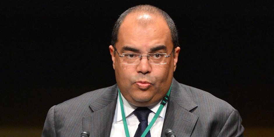 المدير التنفيذي لصندوق النقد "محمود محي الدين" يطالب بتوفير لقاحات كورونا للدول الأكثر فقرا