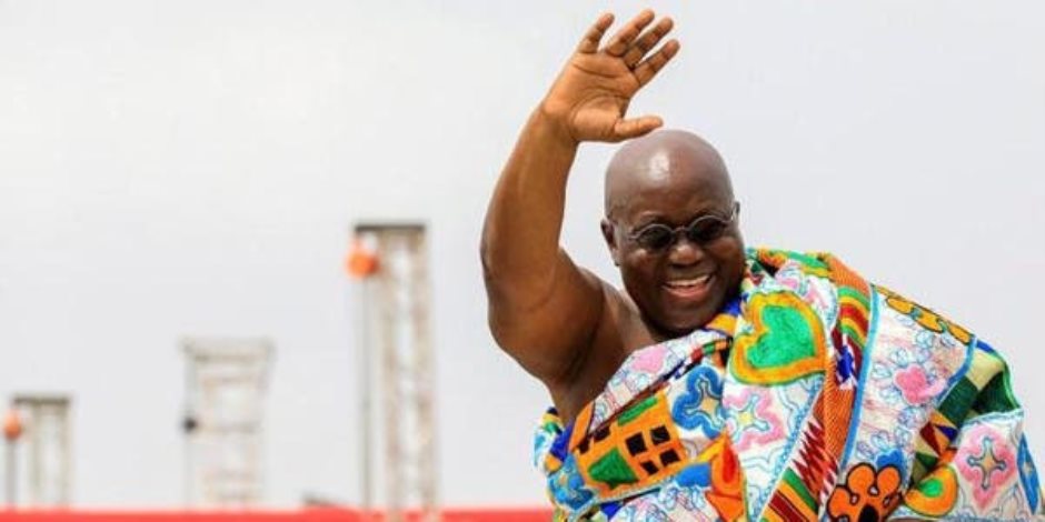 فزاعة لقاح كورونا تهدد الغانيين.. رئيس غانا يتحرك لبدء التطعيم