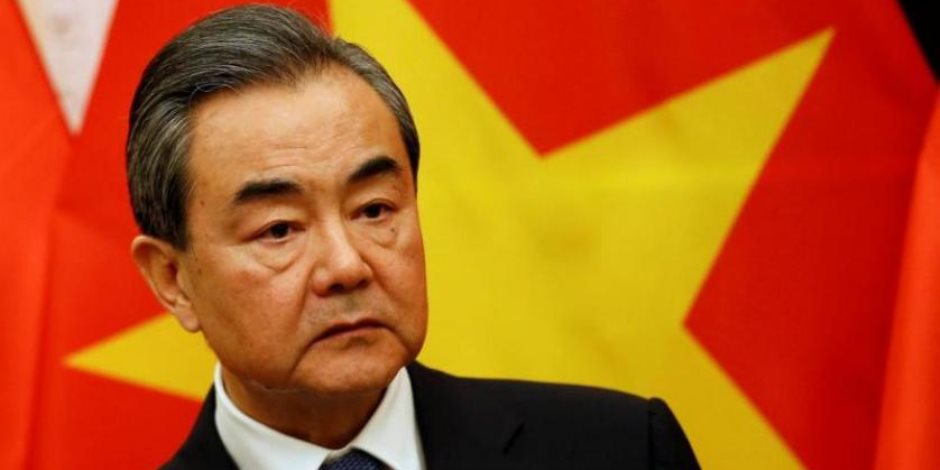 وزير خارجية الصين يهنىء أبو الغيط لإعادة انتخابه أمينا عاما للجامعة العربية