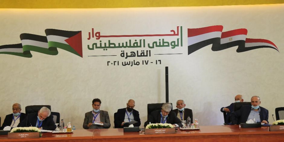 الحل في القاهرة.. الفصائل الفلسطينية توقع ميثاق شرف "العملية الانتخابية"
