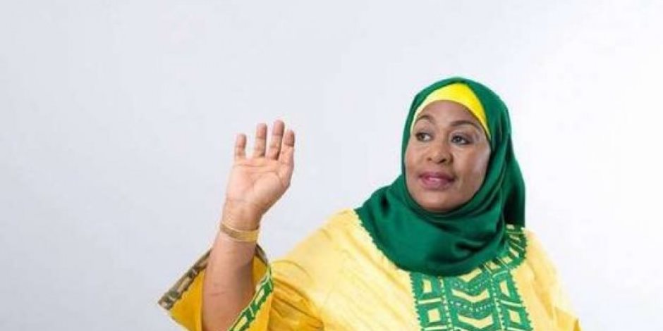 سامية حسن صلوحي رئيساً لتنزانيا.. أول إمراة مسلمة تتولى منصب الرئيس في القارة السمراء