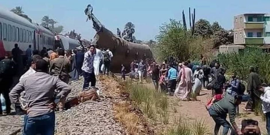 اتحاد التأمين: صرف تعويضات لضحايا حادث قطارى سوهاج من مجمعة السكة الحديد
