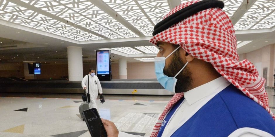 قرار سعودي بتمديد صلاحية الإقامة وتأشيرات الزيارة