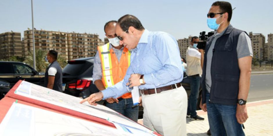 الرئيس السيسى يتفقد أعمال التطوير فى المحاور المحيطة بمطار القاهرة الدولى