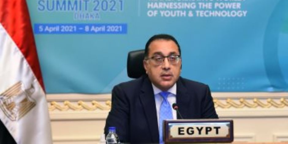قرى المرحلة الأولى تفتقر للصرف الصحي.. رئيس الوزراء يناشد الأهالي للحفاظ على ما يتحقق في تنمية الريف المصري 