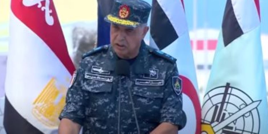 قائد القوات البحرية: قاعدة 3 يوليو الجديدة رسالة سلام وتنمية في المنطقة بالكامل (فيديو)