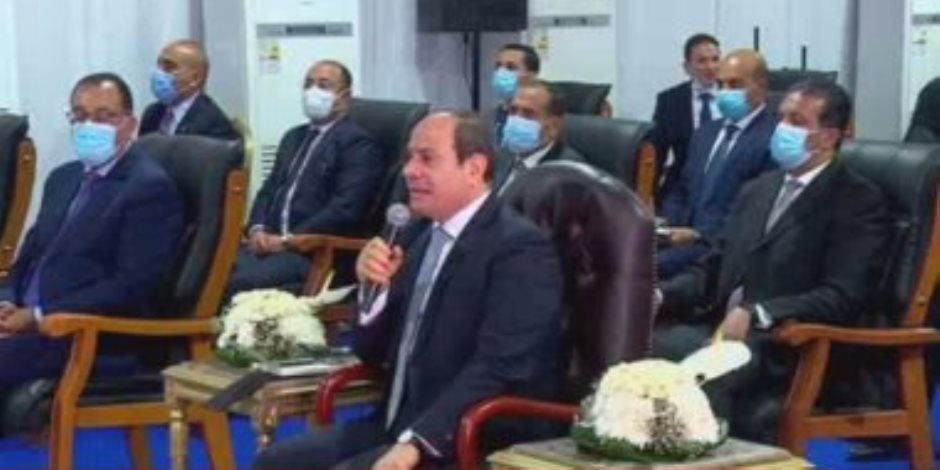 الرئيس السيسى عن محور التنمية بالإسكندرية: محدش كان بيعمل كده على مدار 100 سنة