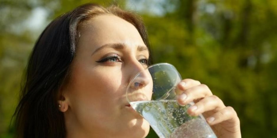 صحتك فى تناول المياه.. أسباب مقنعة لزيادة شرب الماء