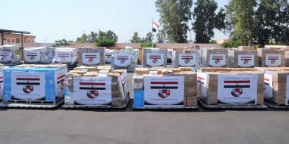 مصر ترسل مساعدات طبية ودوائية للأشقاء فى تونس بتوجيهات من الرئيس السيسي
