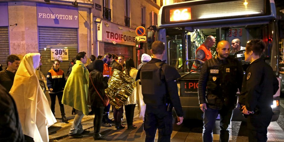 محاكمة 20 داعشياً تورطوا في هجمات باريس 2015.. والناجي الوحيد أمام القضاء
