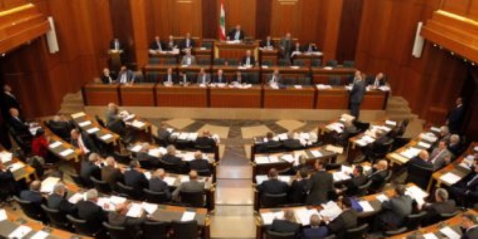 البرلمان اللبنانى يمنح الثقة لحكومة نجيب ميقاتى بأغلبية أعضائه