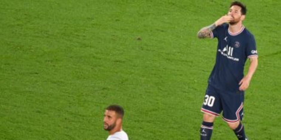 باريس سان جيرمان يضرب مان سيتي بثنائية في دوري أبطال أوربا ..  وميسي يسجل هدفه الأول .. فيديو