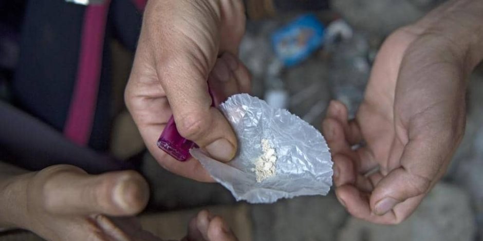 المخدرات المصنعة.. وباء يستفحل في العالم العربي