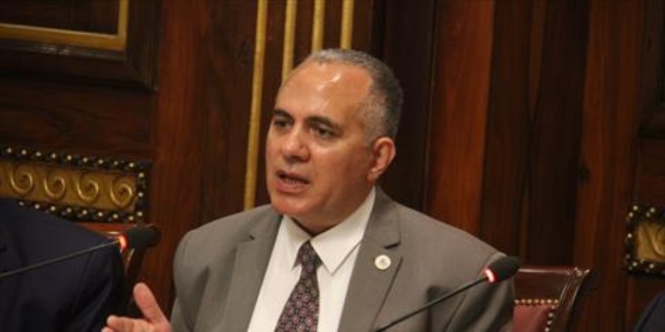 وزير الري: محدودية الموارد والزيادة السكانية مشكلات تواجه قطاع المياه بمصر