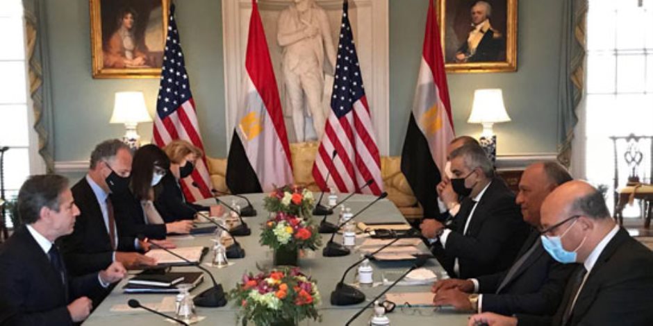 وزير الخارجية من "واشنطن": الشعب المصرى هو من يقرر نظامه السياسى والاقتصادى.. و"بلينكن" يشيد بالعلاقات مع القاهرة
