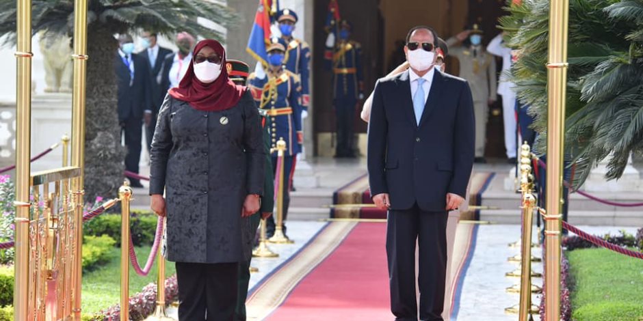 رئيسة تنزانيا: ما حدث في مصر من تقدم درس ملهم لنا