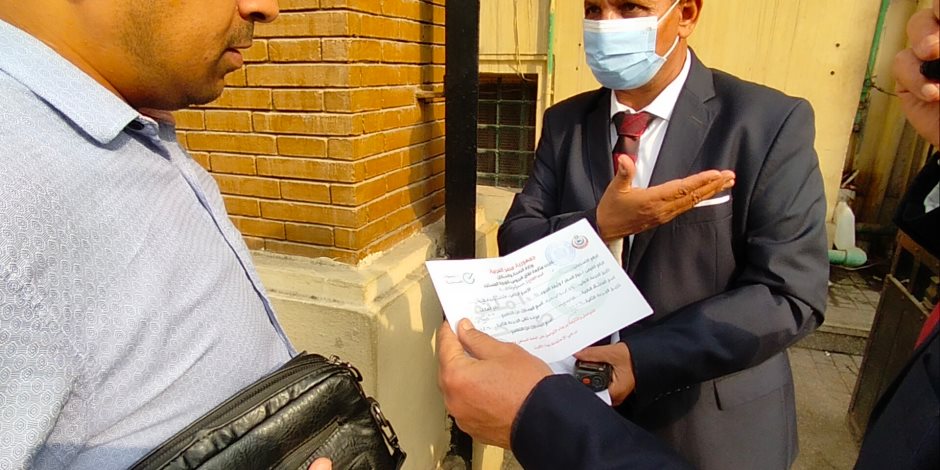 محافظة القاهرة تبدأ منع دخول الموظفين غير المطعمين بلقاح كورونا