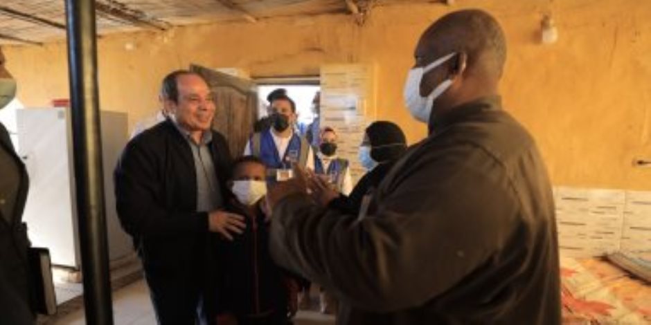 الرئيس السيسى يوجه بضم قرى مركز أسوان ضمن مبادرة "حياة كريمة"