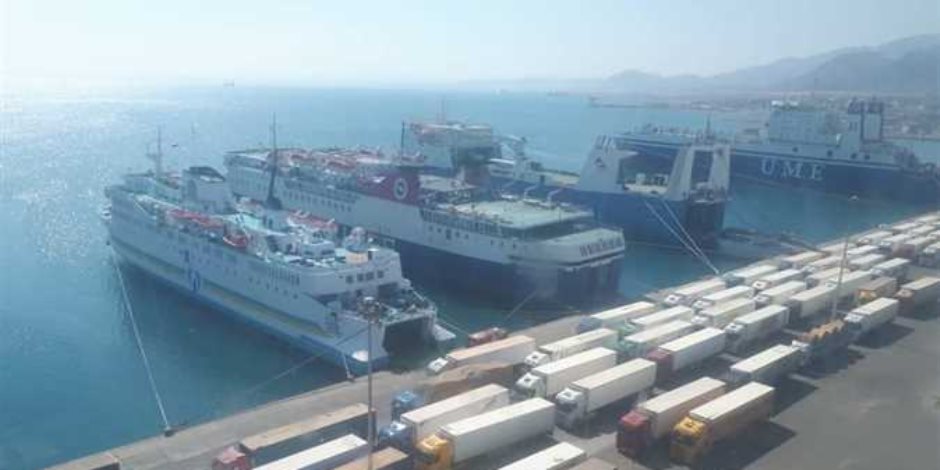 إعادة فتح ميناء شرم الشيخ واستئناف الملاحة بعد تحسن الأحوال الجوية
