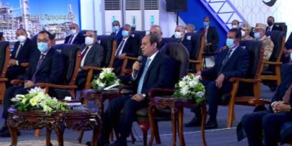الرئيس السيسى: "عاوز أفضل خدام لله والناس لحد لما أمشى" الرئيس السيسى: "عاوز أفضل خدام لله والناس لحد لما أمشى"
