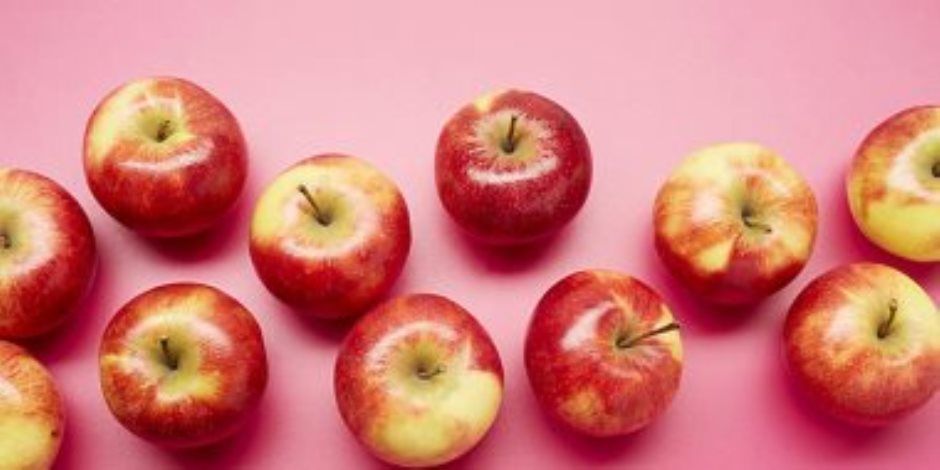 5 فوائد تجعل التفاح ملكًا للفواكه.. أبرزها مناسب لمرضى السكر وضغط الدم والقلب