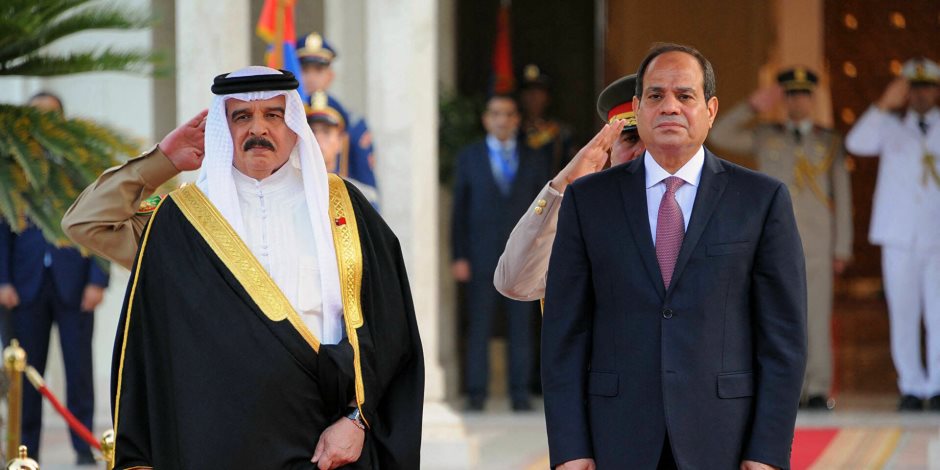الرئيس السيسي يتلقى اتصالا هاتفياً من الملك البحريني لبحث عدد من القضايا الإقليمية