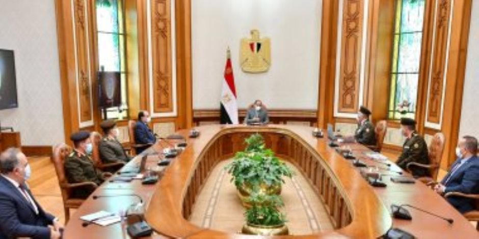  الرئيس السيسى يتابع تطوير الطريق الدولي الساحلي من مرسى مطروح إلى السلوم