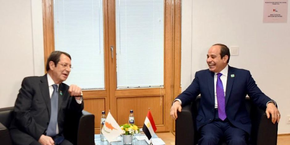 خلال القمة الأوروبية الأفريقية.. السيسي يلتقي نيكوس أنستاسيادس رئيس القبرص خلال القمة الأوروبية الأفريقية.. السيسي يلتقي نيكوس أنستاسيادس رئيس القبرص
