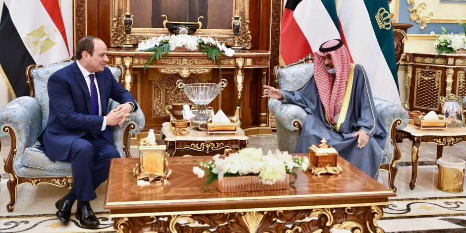 الرئيس السيسى من الكويت: حريصون على استقرار الدول الخليجية الشقيقة