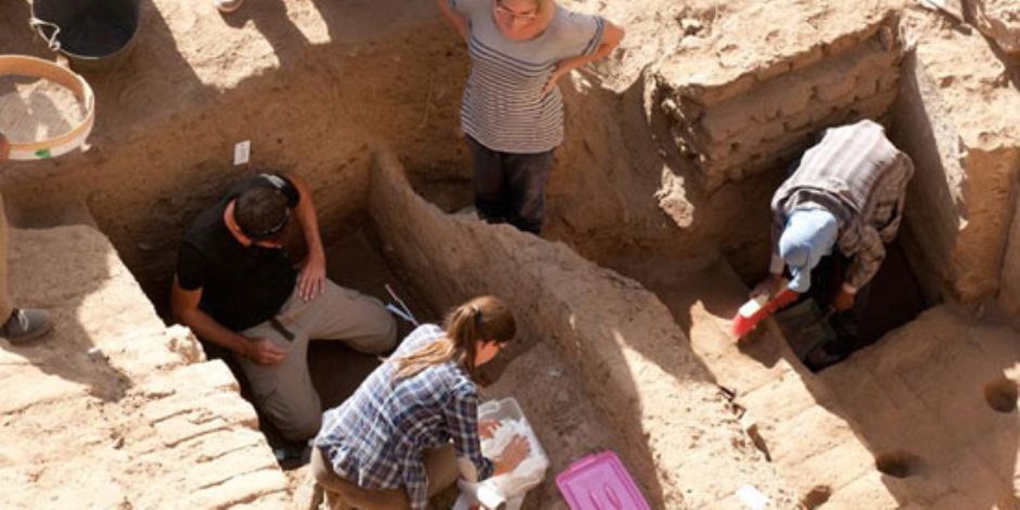 كيف تعمل البعثات الأثرية الأجنبية في مصر؟ قانون «حماية الأثار» يجيب 