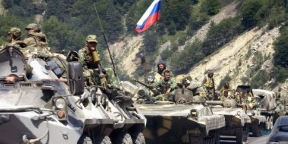 الجيش الروسى يعلن استسلام أكثر من 80 جنديا أوكرانيا فى جزيرة زمينى بالبحر الأسود