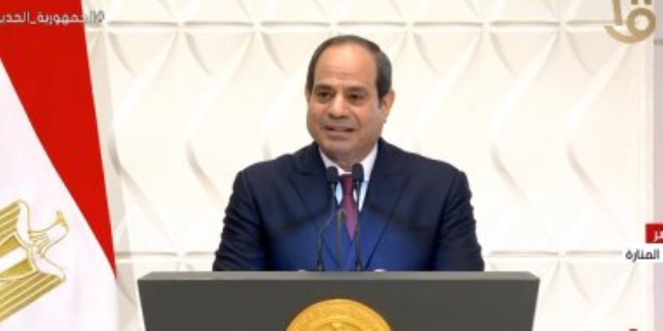 الرئيس السيسي للمرأة المصرية: "كل عام وأنتن عزة الوطن ومصدر قوته"
