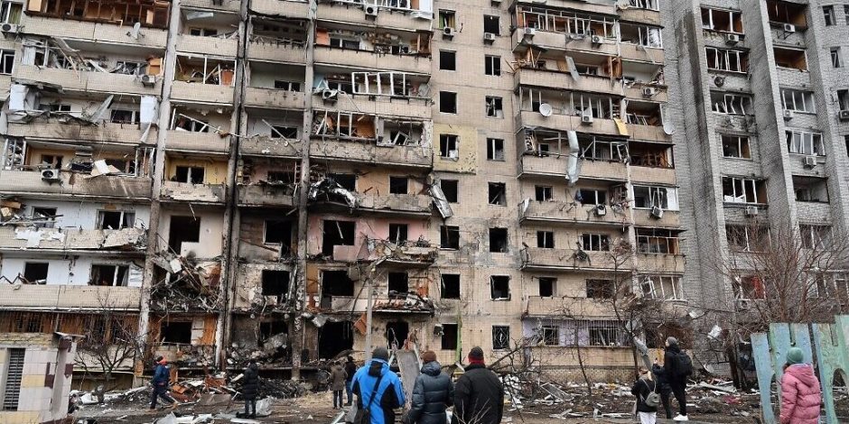 61% من المصريين يرون إجراءات تخفيف آثار أزمة أوكرانيا كافية.. اعرف التفاصيل
